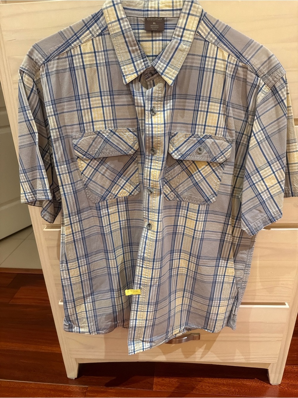 Men's Short-Sleeve Plaid Button-Up Shirt - Blue & Cream